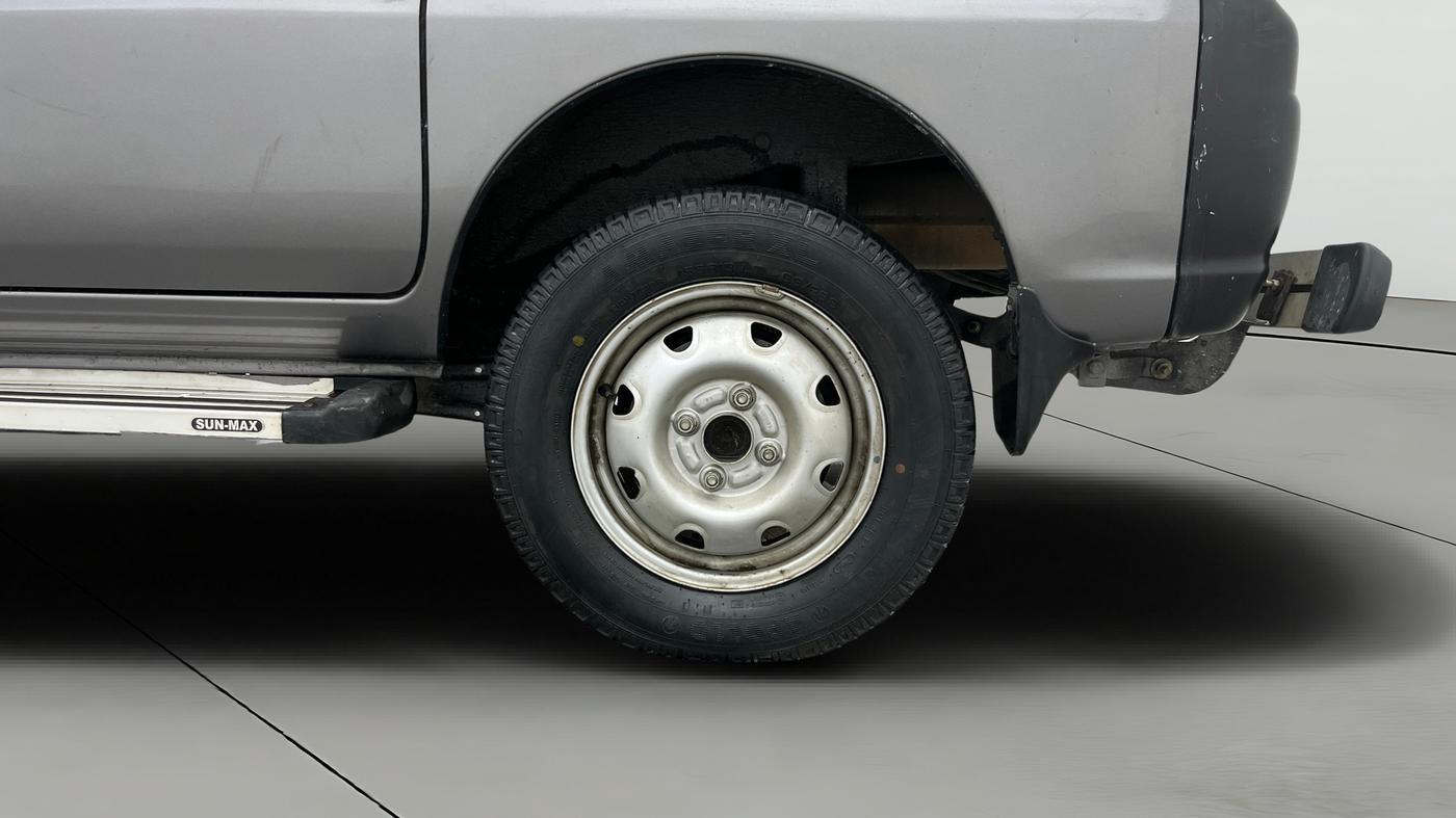 2018 Maruti Eeco 5 STR WITH A/C+HTR, Petrol, Manual, 20,806 km, Left Rear Wheel