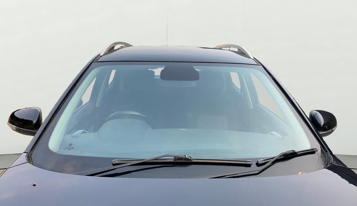 2023 MG ASTOR SUPER 1.5 MT, Petrol, Manual, 81,227 km, Front Windshield