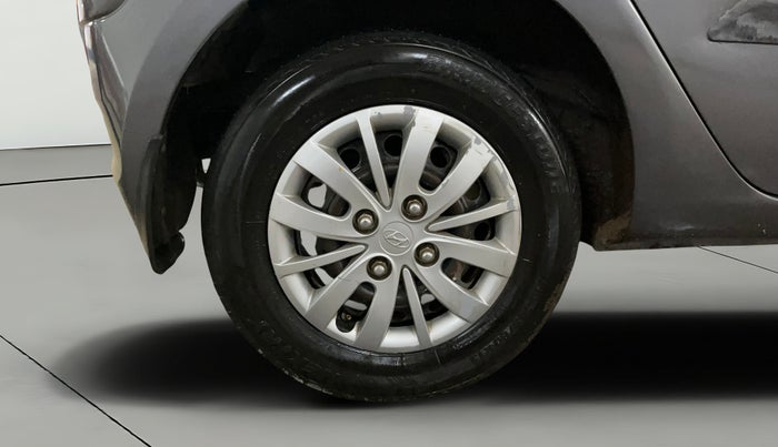 2014 Hyundai i10 SPORTZ 1.2, Petrol, Manual, 35,672 km, Right Rear Wheel