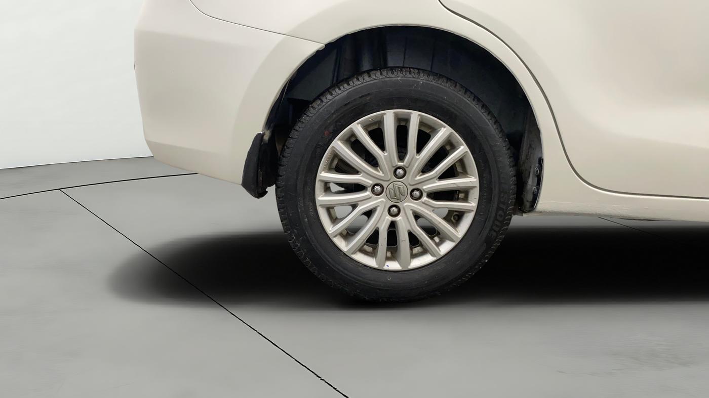 2020 Maruti Dzire ZXI, Petrol, Manual, 40,114 km, Right Rear Wheel