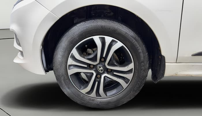 2021 Tata Tiago XZ PETROL, Petrol, Manual, 37,213 km, Left Front Wheel