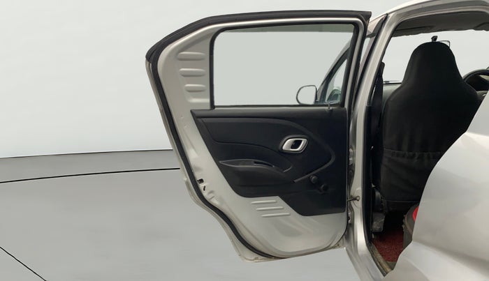 2019 Datsun Redi Go T (O), Petrol, Manual, 99,913 km, LHS Rear Door