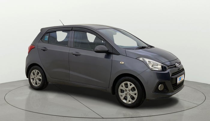 2016 Hyundai Grand i10 MAGNA 1.2 KAPPA VTVT, CNG, Manual, 1,41,978 km, Right Front Diagonal