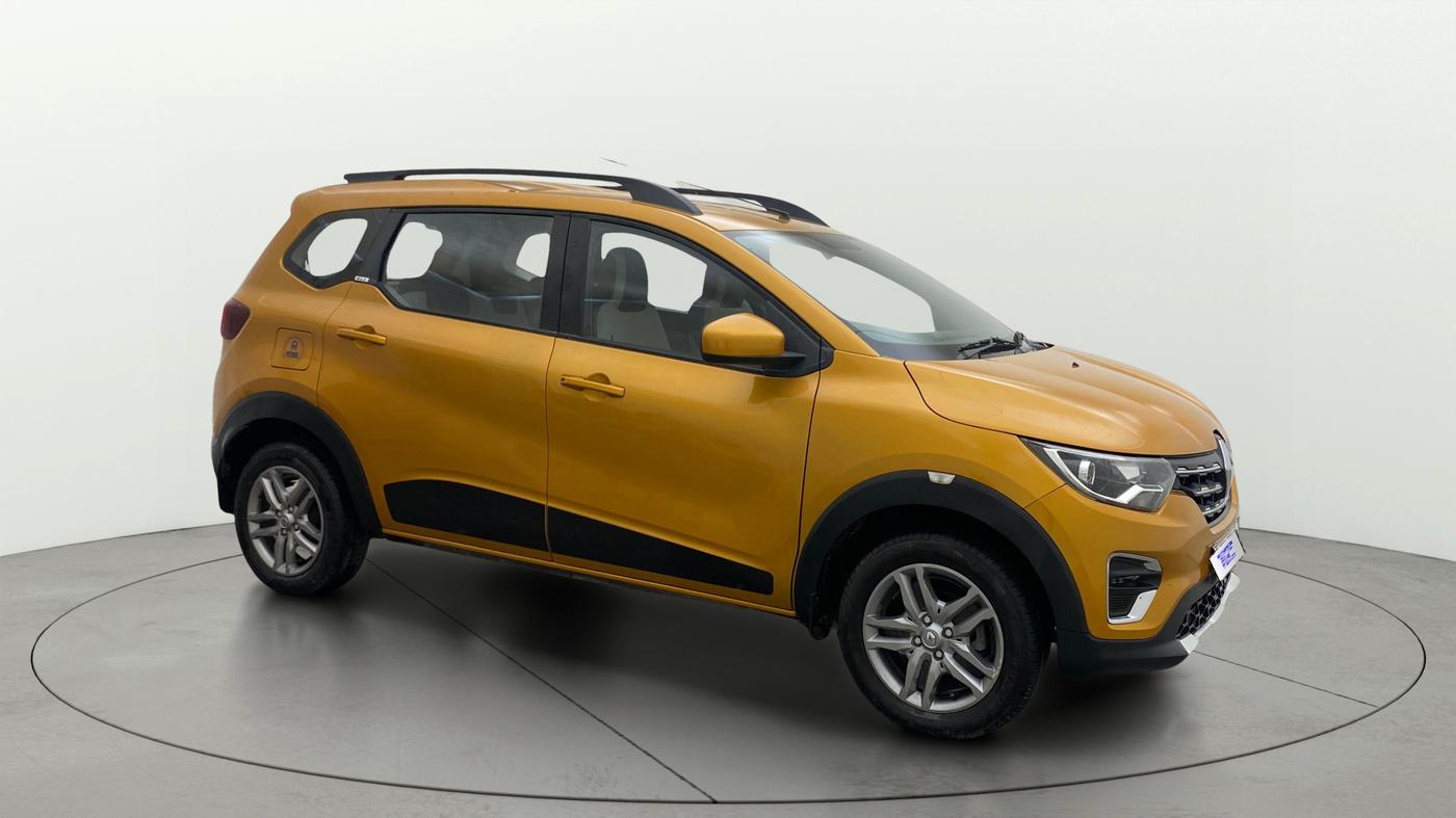 2020 Renault TRIBER RXZ AMT, Petrol, Automatic, 47,569 km, Right Front Diagonal
