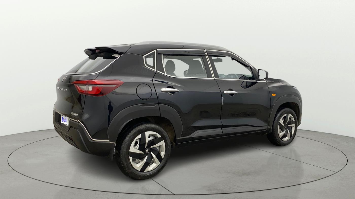 2025 Nissan MAGNITE Visia EZ-Shift, Petrol, Automatic, 7,081 km, Right Back Diagonal