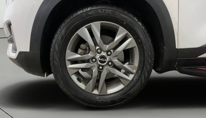 2022 KIA SELTOS HTX IVT 1.5 PETROL, Petrol, Automatic, 68,137 km, Left Front Wheel