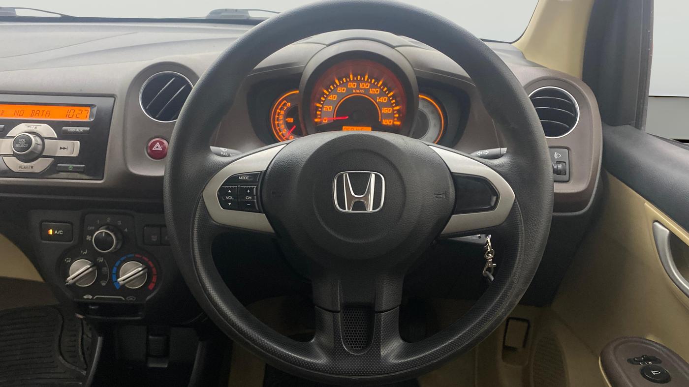 2013 Honda Brio S MT, Petrol, Manual, 58,114 km, Steering Wheel Close Up