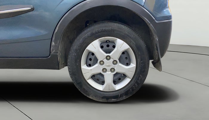 2022 Mahindra XUV300 W6 1.2 PETROL, Petrol, Manual, 39,602 km, Left Rear Wheel