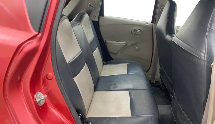 2016 Datsun Go T (O), Petrol, Manual, 43,007 km, Right Side Rear Door Cabin