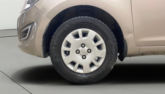 2012 Hyundai i20 MAGNA 1.4 CRDI, Diesel, Manual, 1,49,760 km, Left Front Wheel