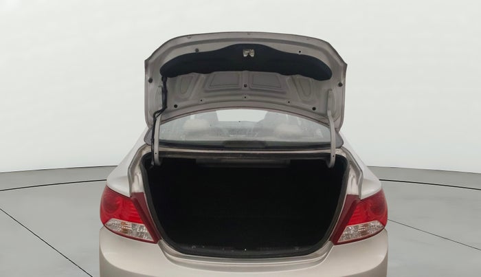 2013 Hyundai Verna FLUIDIC 1.6 VTVT SX OPT AT, Petrol, Automatic, 80,075 km, Boot Door Open