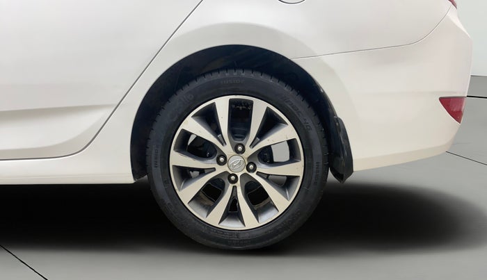 2017 Hyundai Verna 1.6 VTVT SX, Petrol, Manual, 60,315 km, Left Rear Wheel