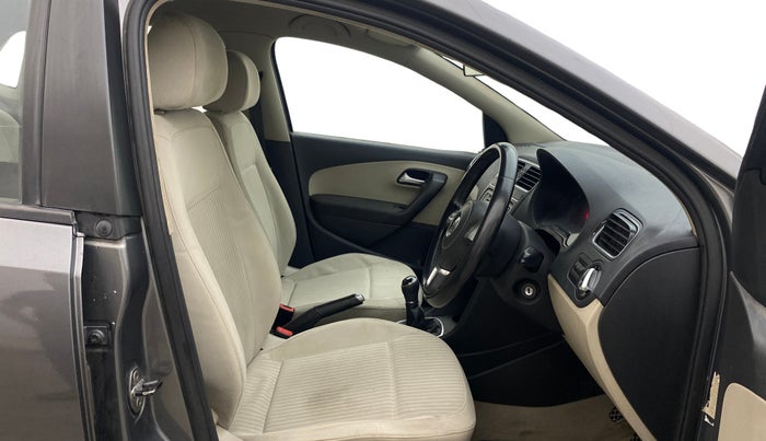 2013 Volkswagen Polo HIGHLINE DIESEL, Diesel, Manual, 86,369 km, Right Side Front Door Cabin