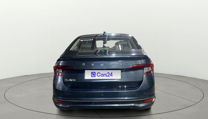 2022 Skoda SLAVIA AMBITION 1.0L TSI AT, Petrol, Automatic, 37,393 km, Back/Rear