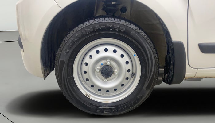 2025 Maruti New Wagon-R LXI 1.0, Petrol, Manual, 5,414 km, Left Front Wheel