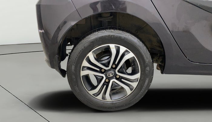 2022 Tata Tiago XZ PLUS CNG, CNG, Manual, 34,427 km, Right Rear Wheel
