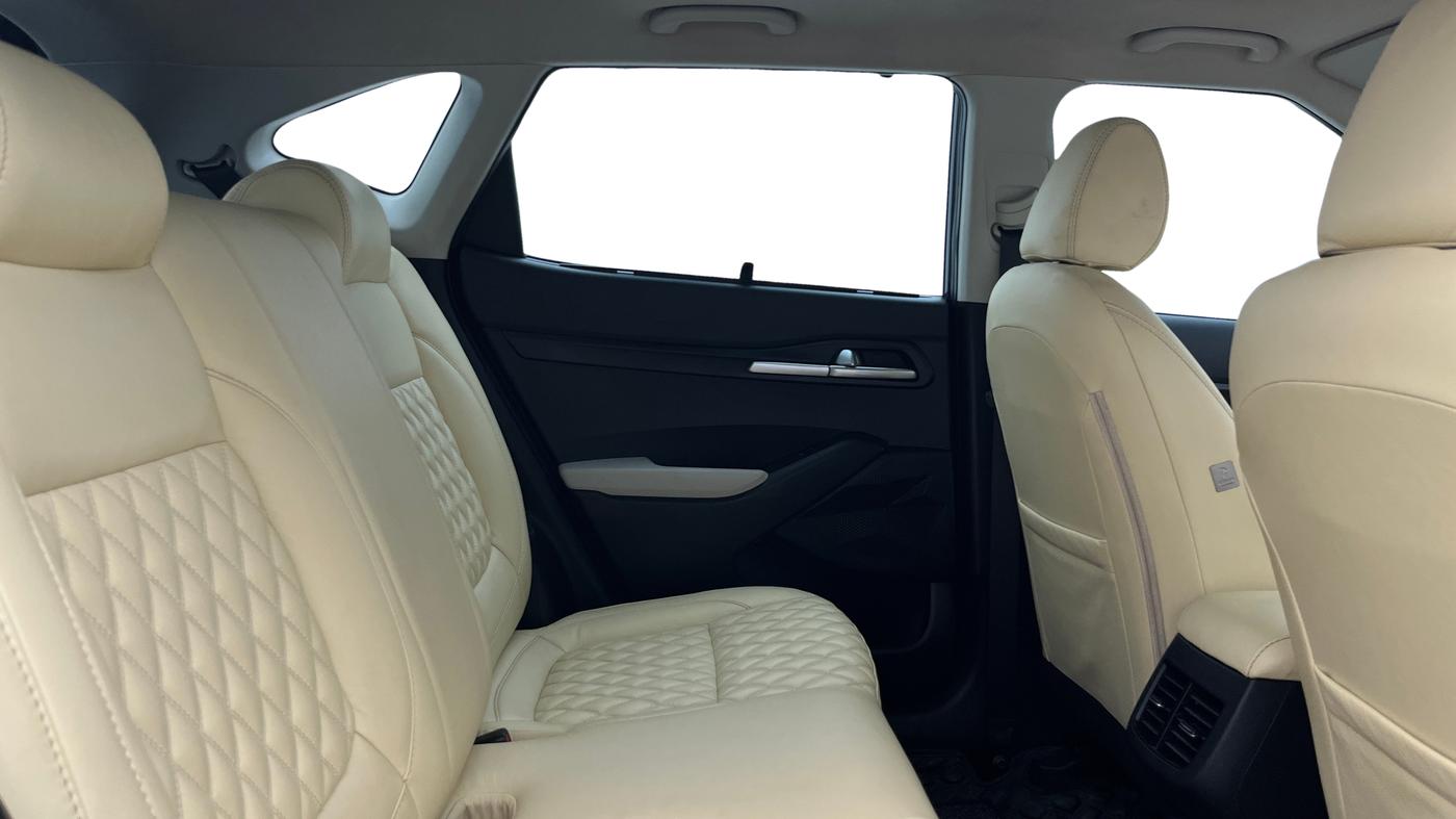 2022 KIA SELTOS HTK PLUS 1.5 IMT, Petrol, Manual, 67,614 km, Right Side Rear Door Cabin