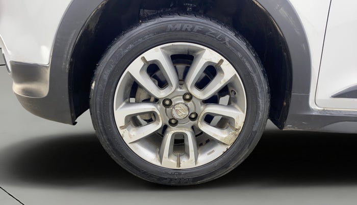 2017 Hyundai i20 Active 1.2 SX, Petrol, Manual, 74,478 km, Left Front Wheel