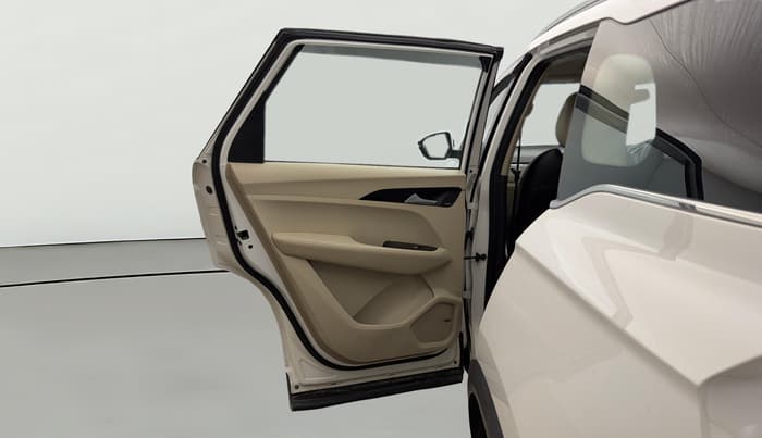 2021 MG HECTOR SHARP 1.5 DCT PETROL, Petrol, Automatic, 67,996 km, LHS Rear Door