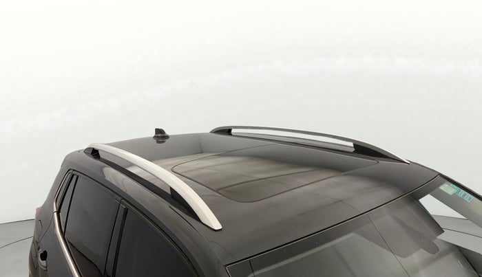 2023 Skoda KUSHAQ STYLE 1.0L TSI MT, Petrol, Manual, 15,595 km, Roof