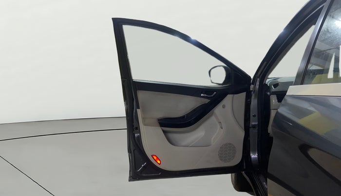 2022 Tata NEXON XZ PLUS DIESEL SUNROOF, Diesel, Manual, 62,362 km, LHS Front Door