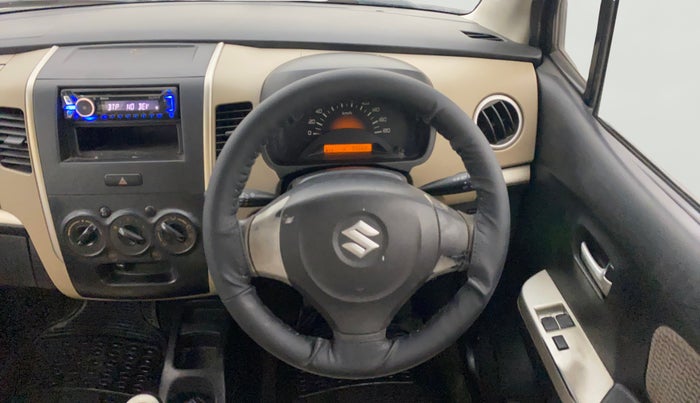 2015 Maruti Wagon R 1.0 LXI CNG, CNG, Manual, 95,668 km, Steering Wheel Close Up