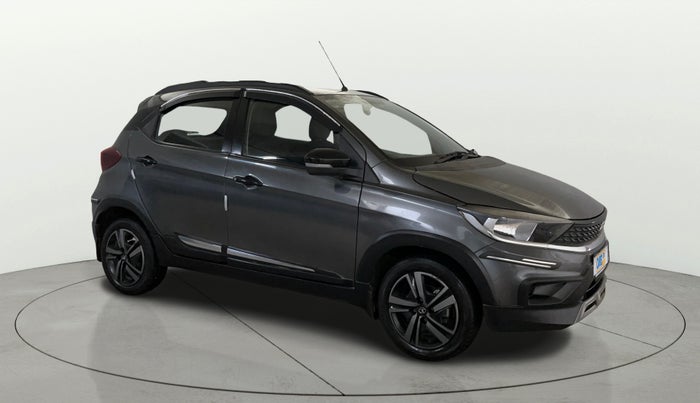2022 Tata TIAGO NRG XZ AMT, Petrol, Automatic, 27,905 km, Right Front Diagonal