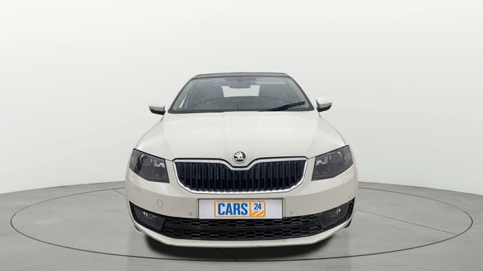 2015 Skoda Octavia ELEGANCE 1.8 TSI AT, Petrol, Automatic, 1,26,752 km, Front