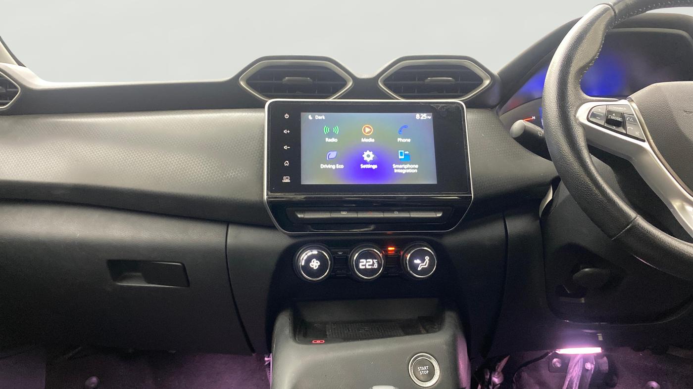 2021 Nissan MAGNITE XV PREMIUM TURBO CVT, Petrol, Automatic, 72,991 km, Air Conditioner
