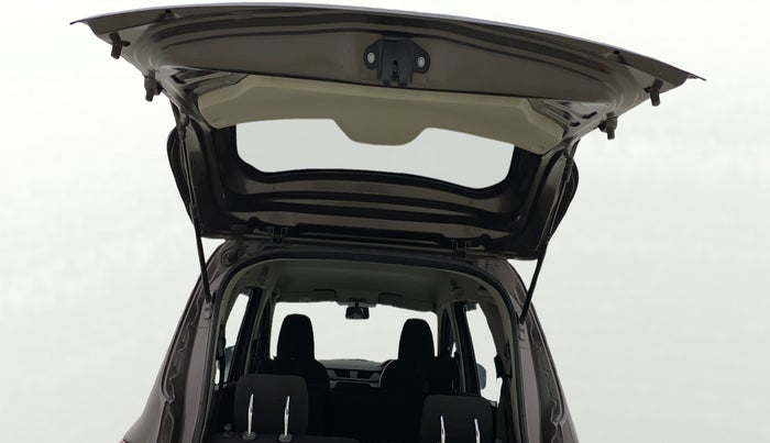 2022 Renault TRIBER RXL MT, Petrol, Manual, 68,363 km, Boot Door Open