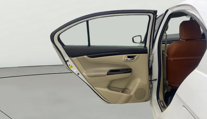 2015 Maruti Ciaz ZXI, Petrol, Manual, 74,839 km, LHS Rear Door