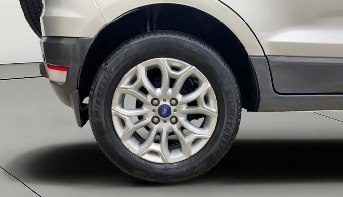 2015 Ford Ecosport TITANIUM 1.5L PETROL AT, Petrol, Automatic, 90,616 km, Right Rear Wheel