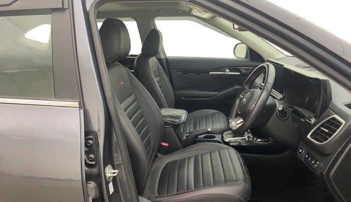 2021 KIA SELTOS GTX PLUS DCT 1.4 PETROL, Petrol, Automatic, 39,500 km, Right Side Front Door Cabin