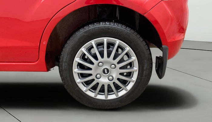 2013 Ford Figo ZXI 1.2 PETROL, Petrol, Manual, 1,10,711 km, Left Rear Wheel