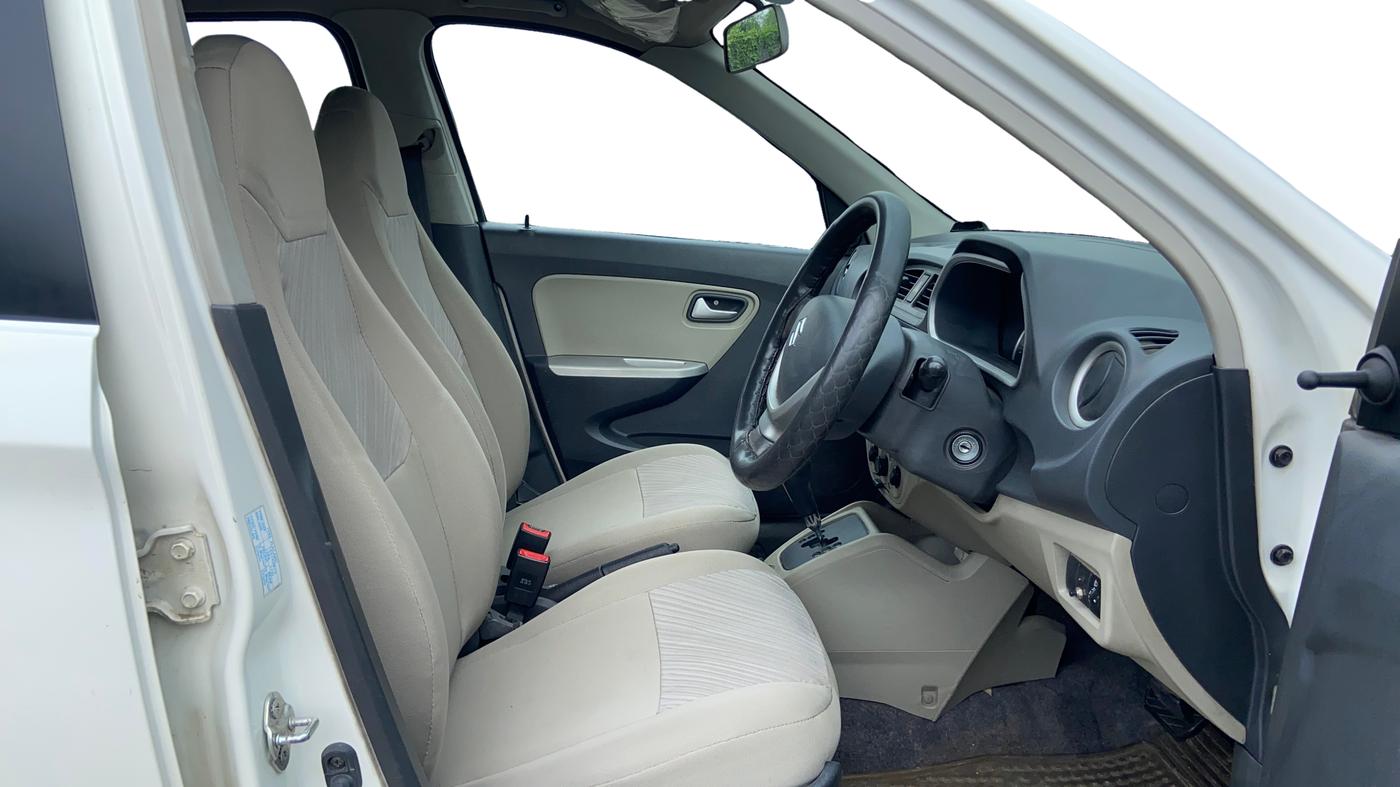 2017 Maruti Alto K10 VXI (O) AMT, Petrol, Automatic, 20,770 km, Right Side Front Door Cabin