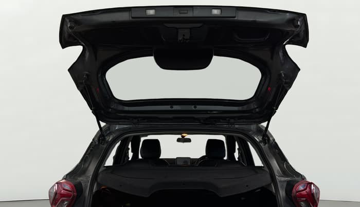 2022 Tata PUNCH ACCOMPLISHED MT, Petrol, Manual, 87,363 km, Boot Door Open