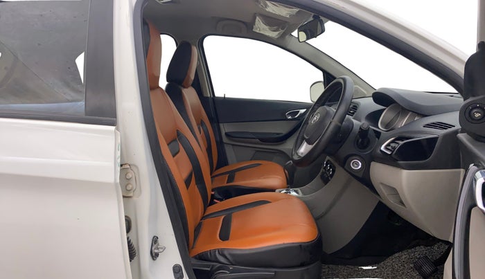 2017 Tata Tiago XZA PETROL, Petrol, Automatic, 66,864 km, Right Side Front Door Cabin