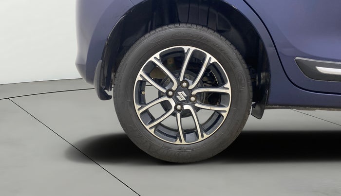 2018 Maruti Swift ZXI PLUS, Petrol, Manual, 67,613 km, Right Rear Wheel