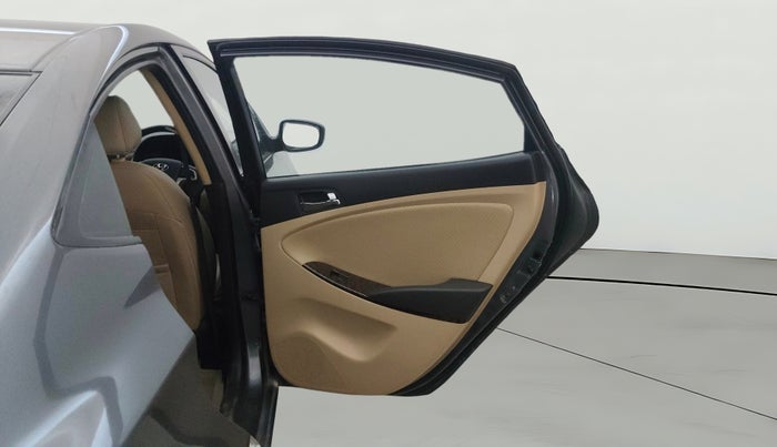 2013 Hyundai Verna FLUIDIC 1.6 VTVT SX, Petrol, Manual, 53,145 km, RHS Rear Door