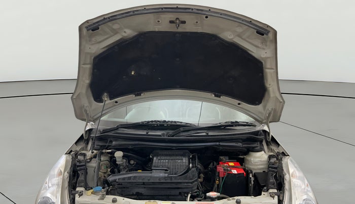 2014 Maruti Swift LXI (O), Petrol, Manual, 67,208 km, Open Bonet