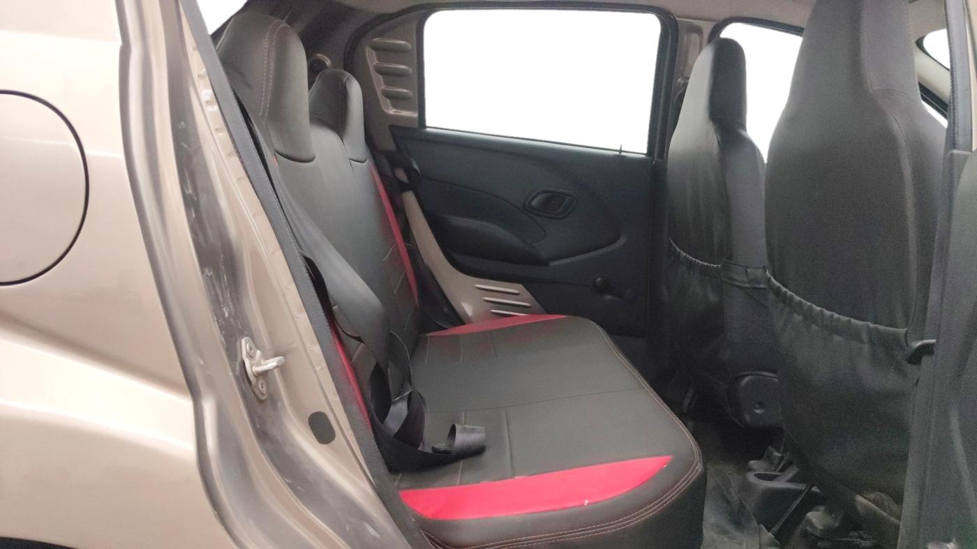 2018 Datsun Redi Go A, Petrol, Manual, 38,654 km, Right Side Rear Door Cabin