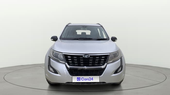 2019 Mahindra XUV500 W9, Diesel, Manual, 1,02,442 km, Front