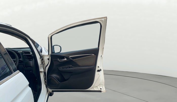 2017 Honda WR-V 1.5L I-DTEC VX MT, Diesel, Manual, 73,513 km, RHS Front Door