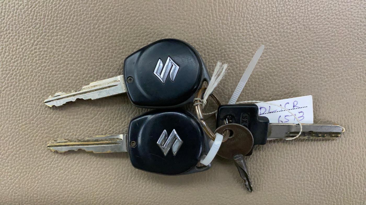 2016 Maruti Ertiga VXI, CNG, Manual, 55,861 km, Key Close Up