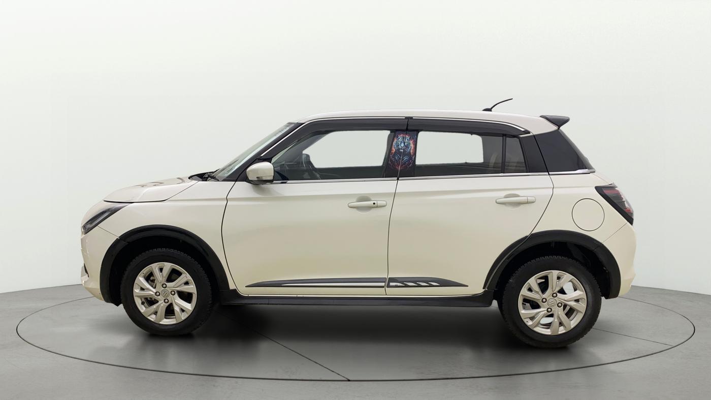 2024 Maruti Swift ZXi AMT, Petrol, Automatic, 17,615 km, Left Side