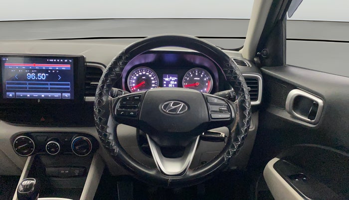 2023 Hyundai VENUE E 1.2, CNG, Manual, 76,125 km, Steering Wheel Close Up