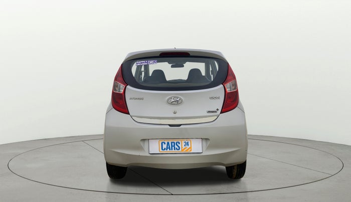 2013 Hyundai Eon MAGNA +, CNG, Manual, 1,12,704 km, Back/Rear