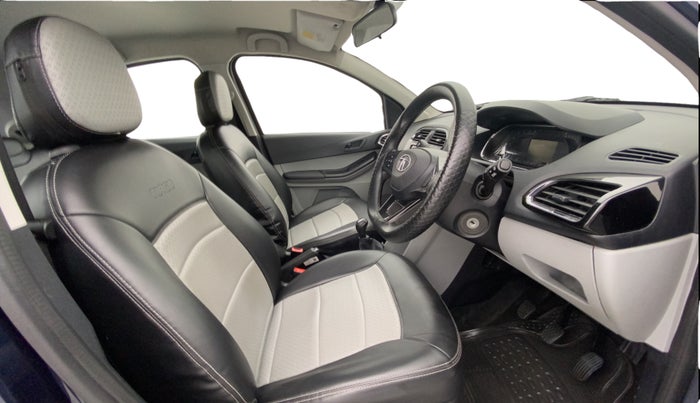 2022 Tata Tiago XT PETROL, Petrol, Manual, 30,077 km, Right Side Front Door Cabin