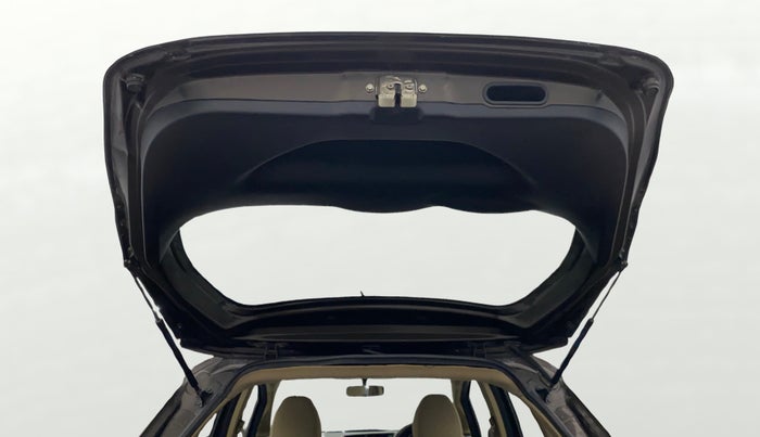 2017 Honda Jazz 1.2L I-VTEC V, Petrol, Manual, 42,783 km, Boot Door Open