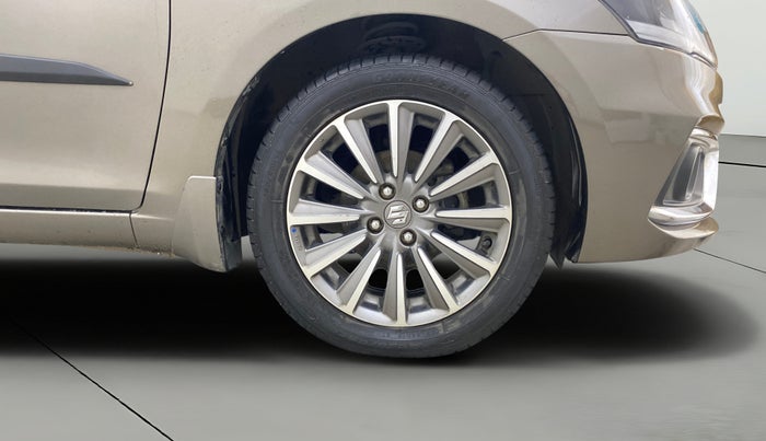 2019 Maruti Ciaz ALPHA  AT 1.5 SHVS PETROL, Petrol, Automatic, 26,699 km, Right Front Wheel